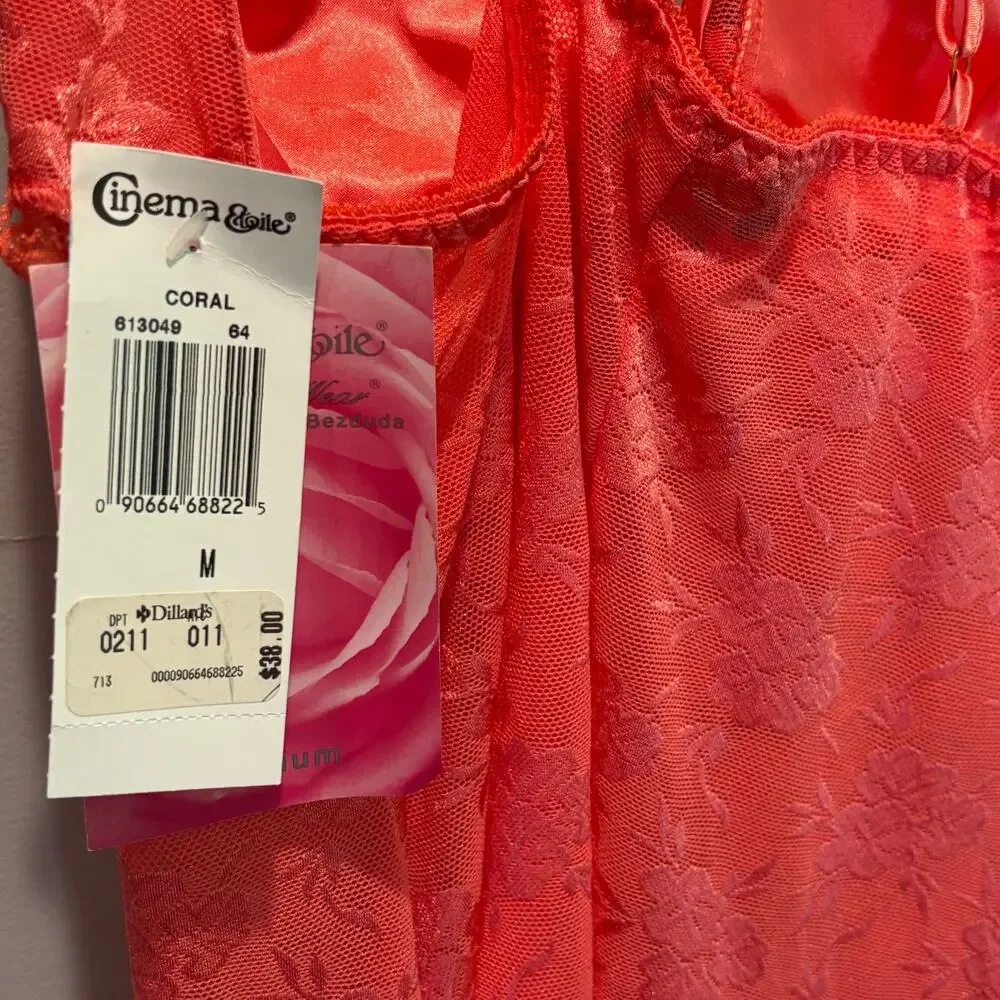 Cinema Etoile Seductive Wear Coral Floral Lace Nightgown - size Medium